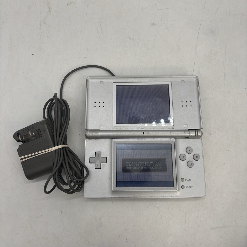 Nintendo DS Lite Silver Grey Touchscreen Region w/ Charger Tested Working